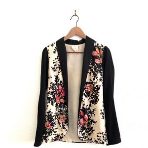 Urban Outfitters Pins and Needles  Floral Blazer
